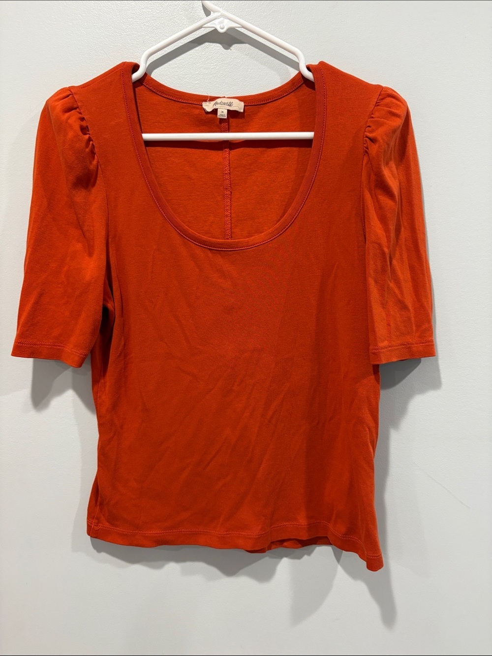 Madewell Scoop Neck Short Sleeve Tee in Orange ptp 18-20 length 22.5